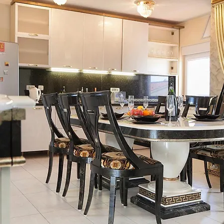 Chiara Апартаменты *