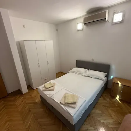 Chiara Апартаменты *